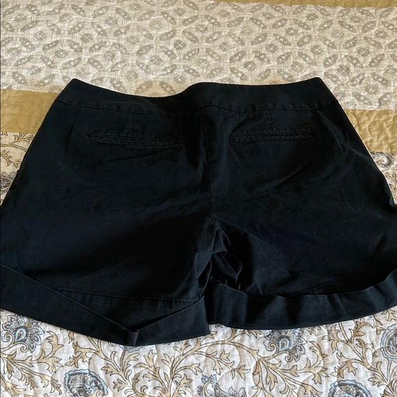Classic Black Women's Shorts - Picture 2 of 3